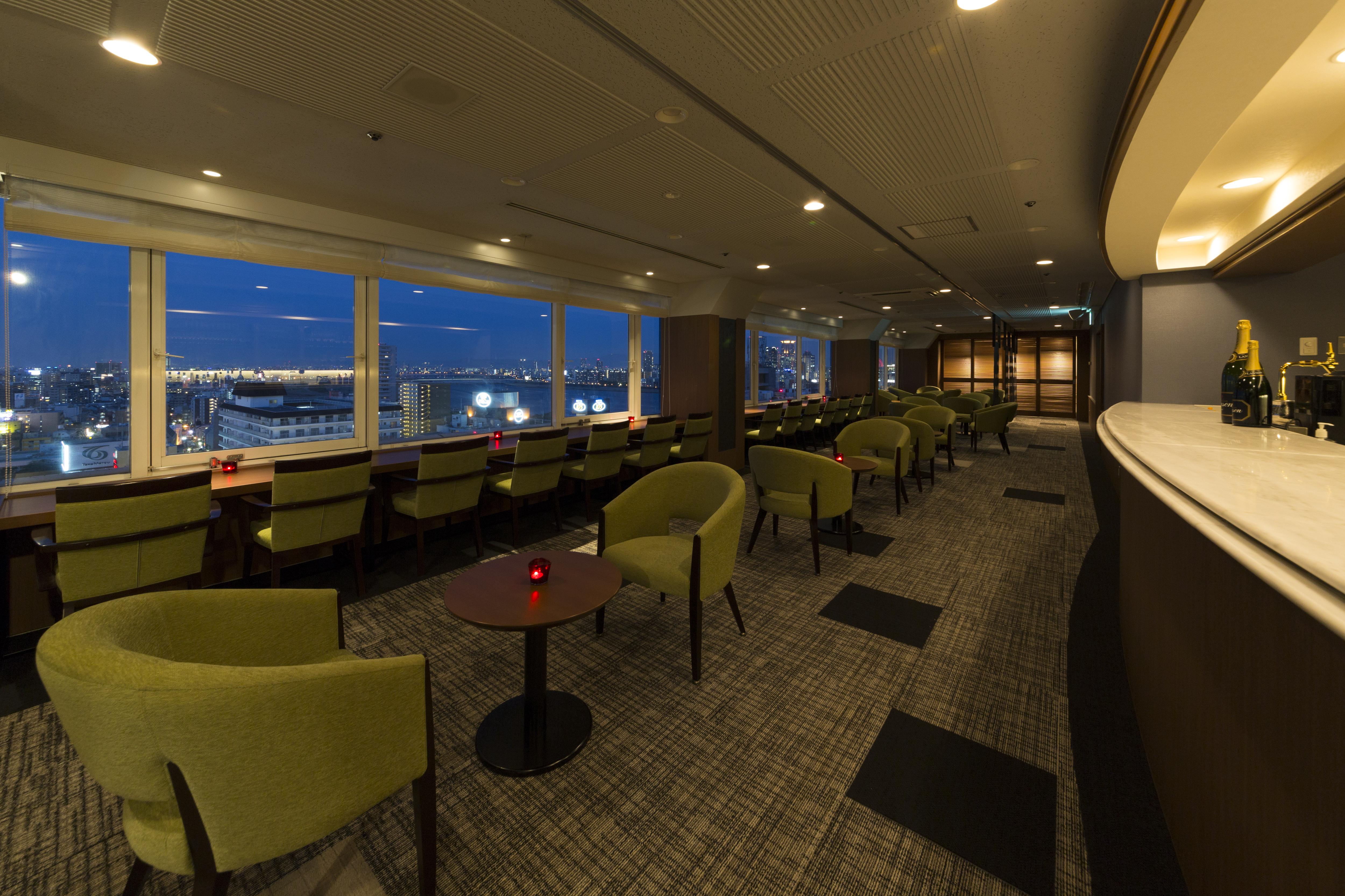 Plaza 4* Ōsaka
