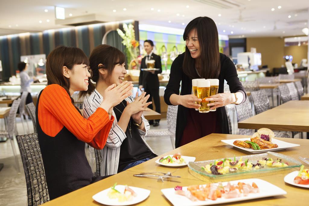 Plaza 4* Ōsaka